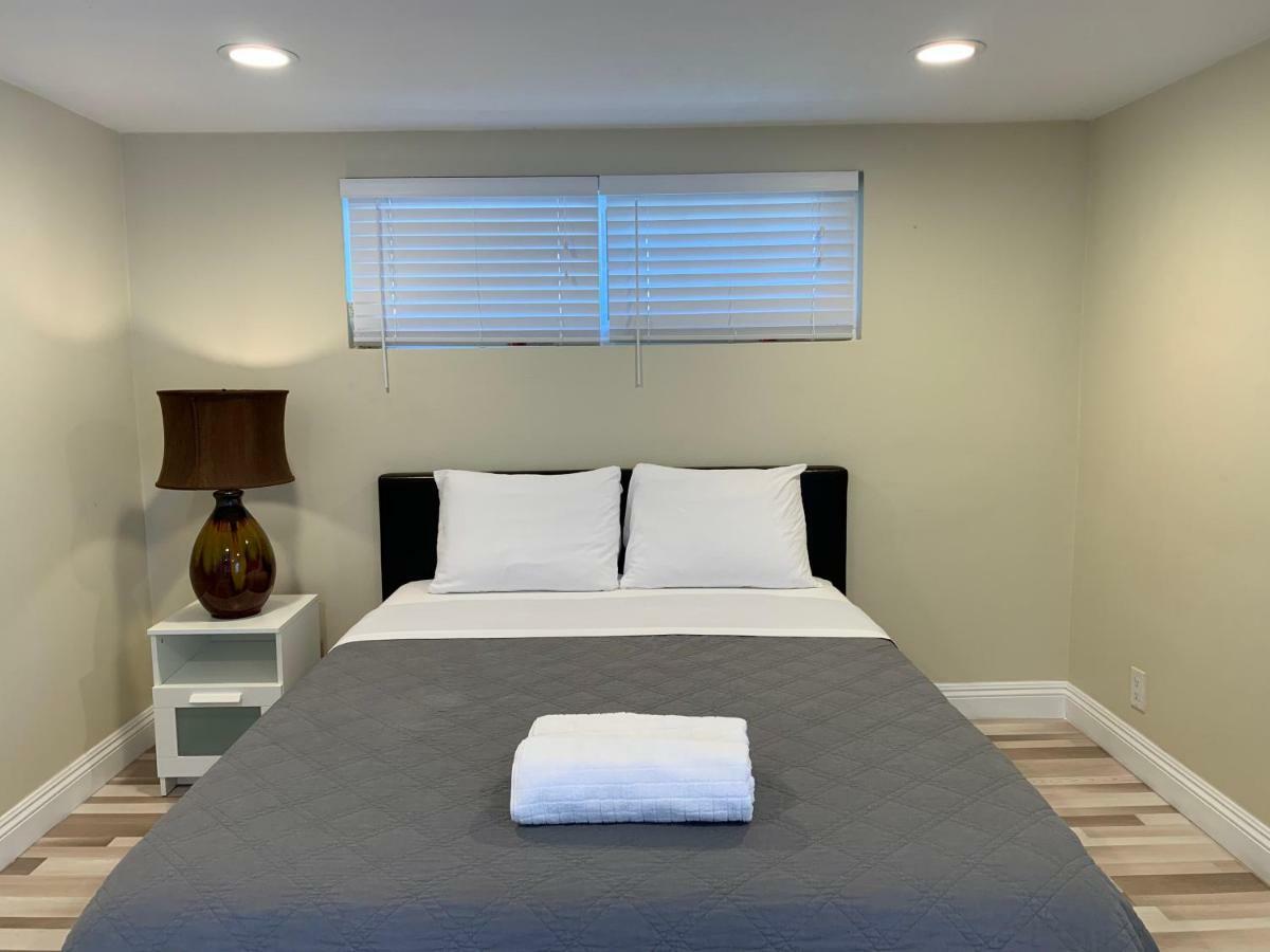 Lovely Room In Private House Near Disneyland Anaheim Exterior photo